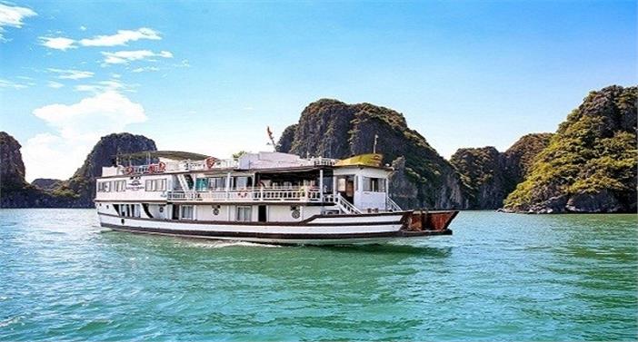 Du thuyền Cozy Bay